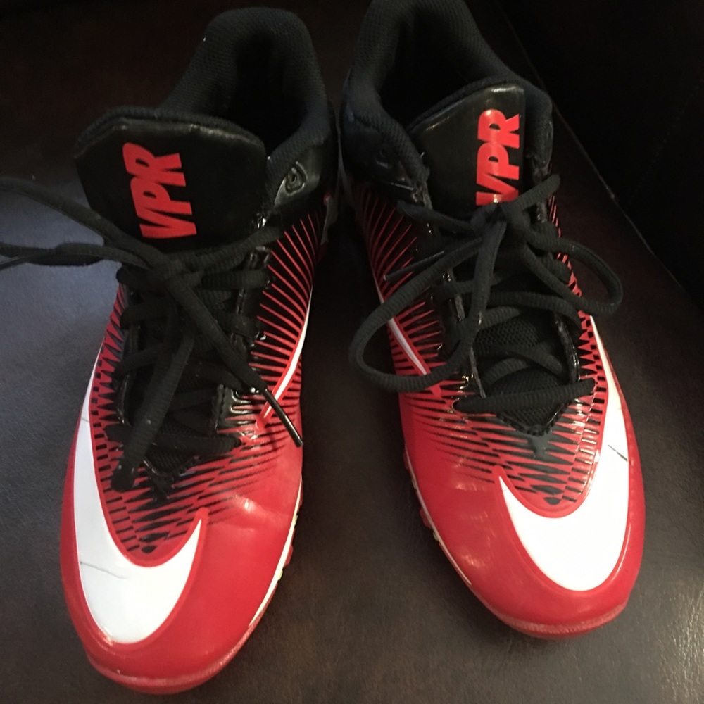 Men’s Nike Vapor Cleat Size 7